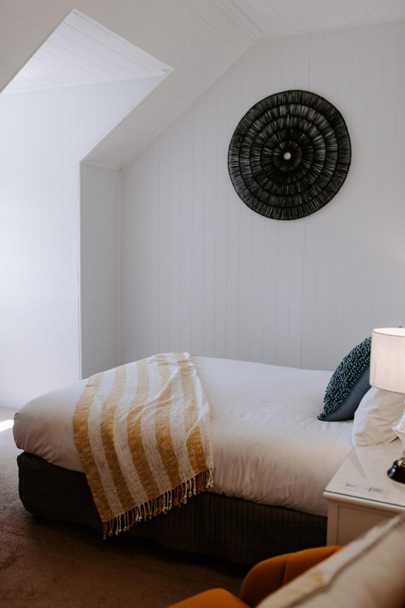 ウォリック アビー オブ ザ ロージズ Bed & Breakfast エクステリア 写真