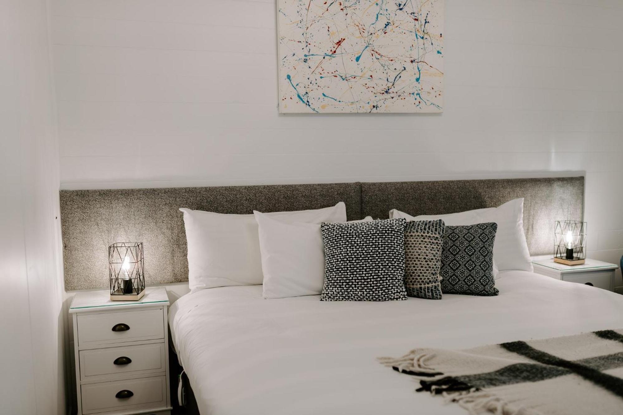 ウォリック アビー オブ ザ ロージズ Bed & Breakfast エクステリア 写真