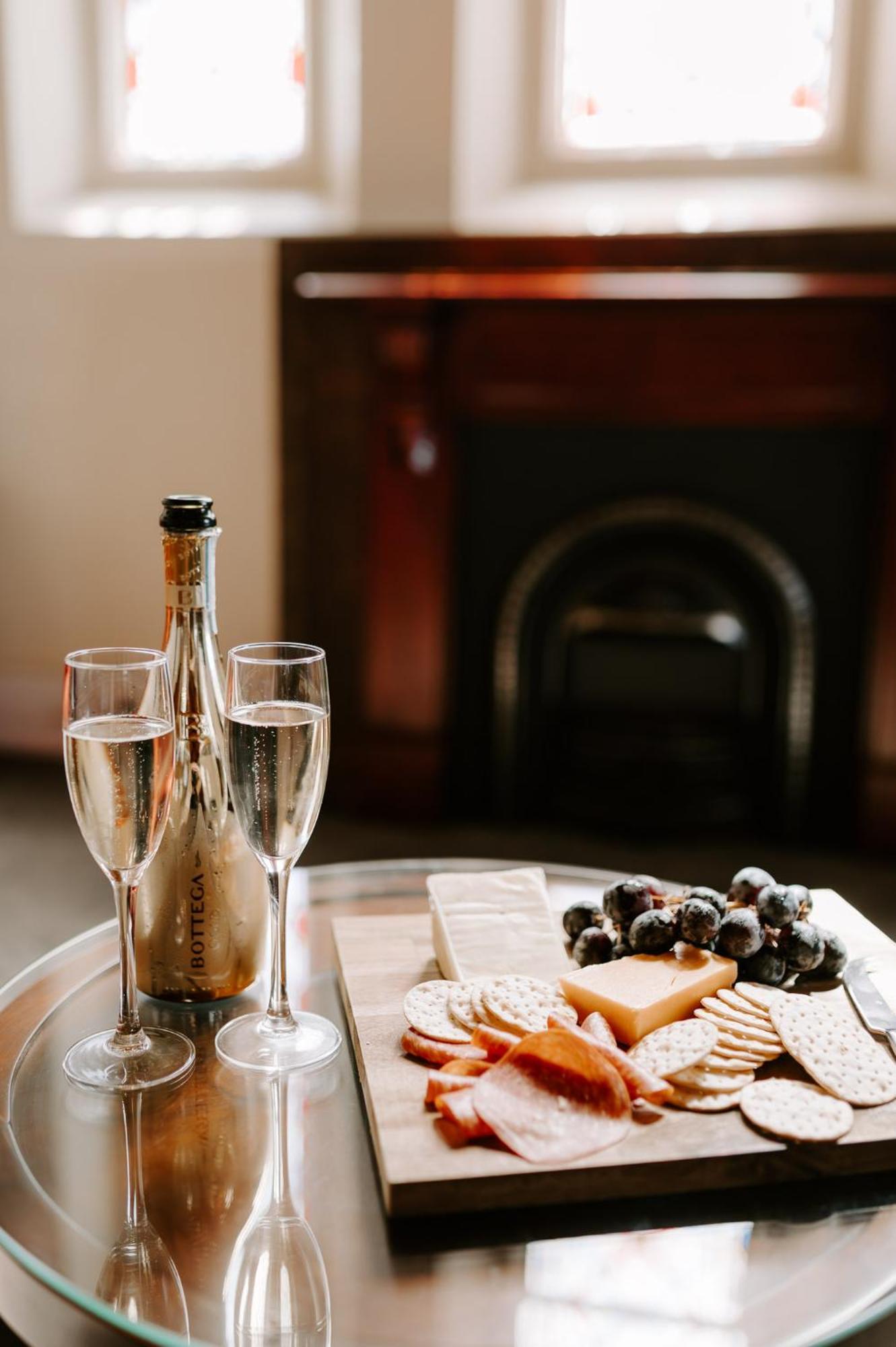 ウォリック アビー オブ ザ ロージズ Bed & Breakfast エクステリア 写真