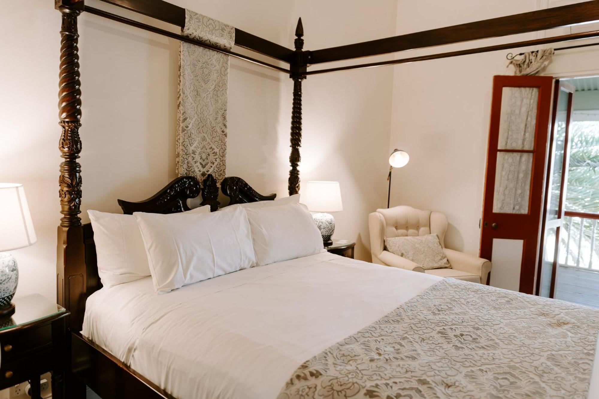 ウォリック アビー オブ ザ ロージズ Bed & Breakfast エクステリア 写真