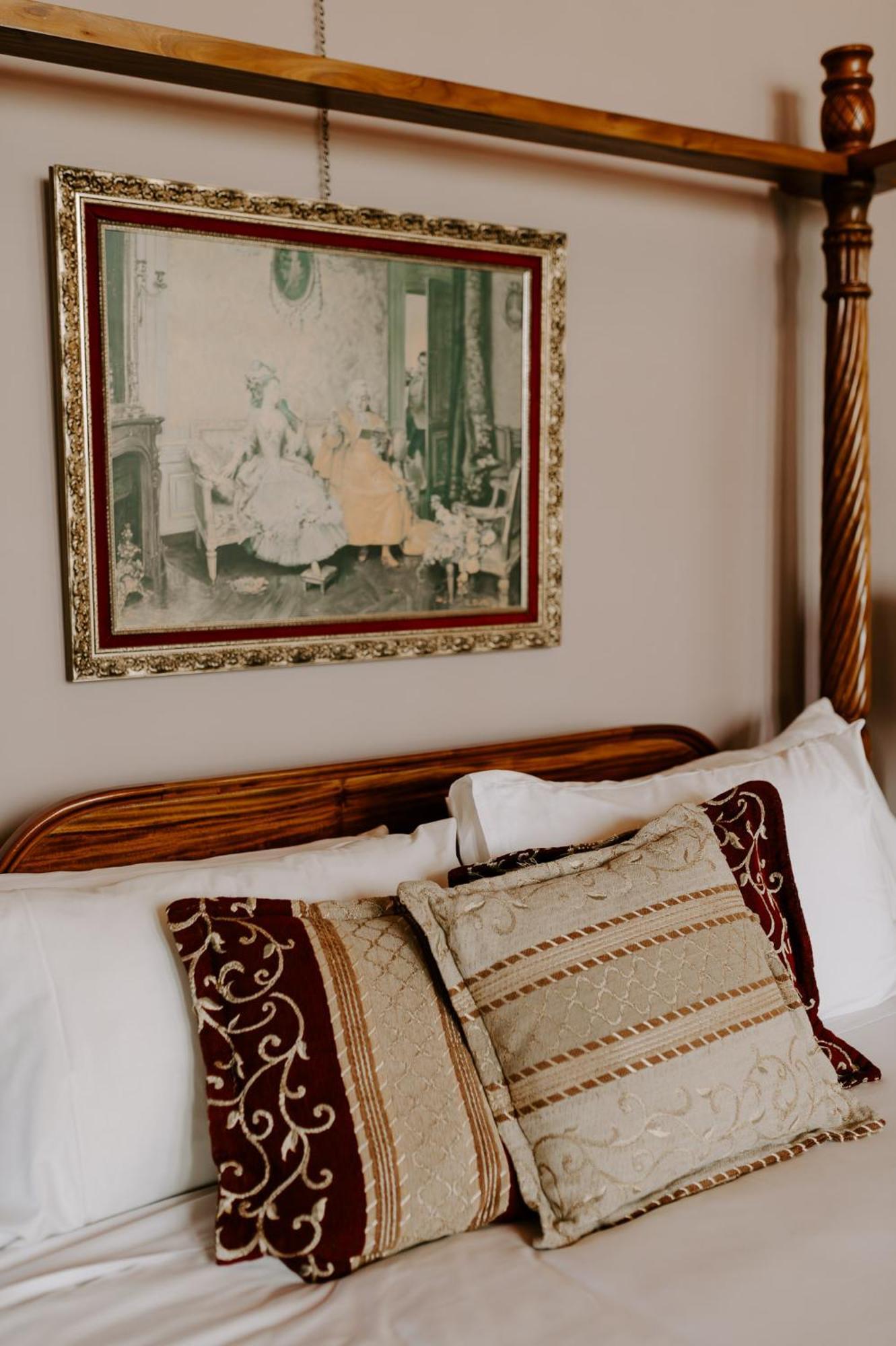 ウォリック アビー オブ ザ ロージズ Bed & Breakfast エクステリア 写真